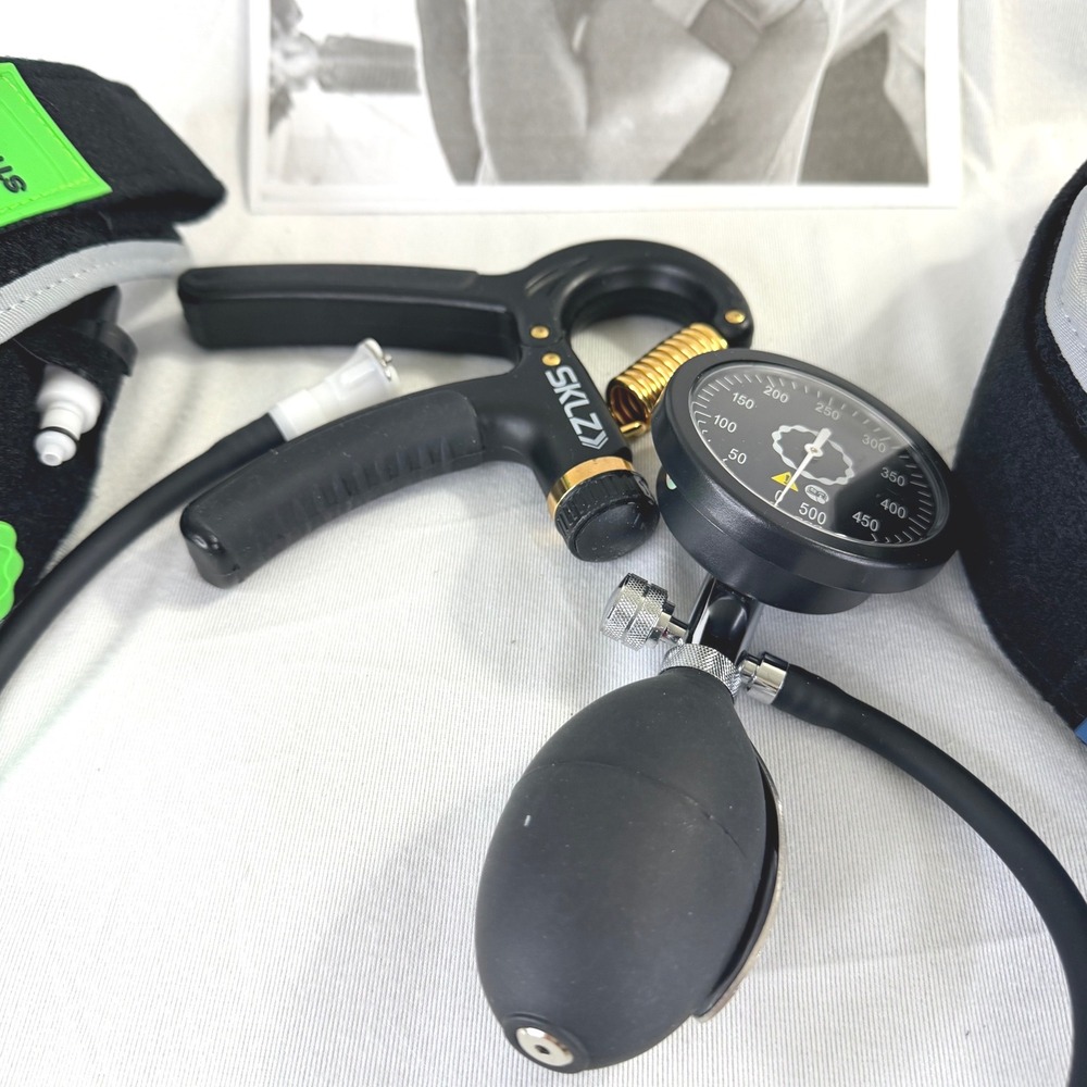 B Strong Blood Flow Restriction Training BFR Kit with Bands Pump and Case - Picture 5 of 7